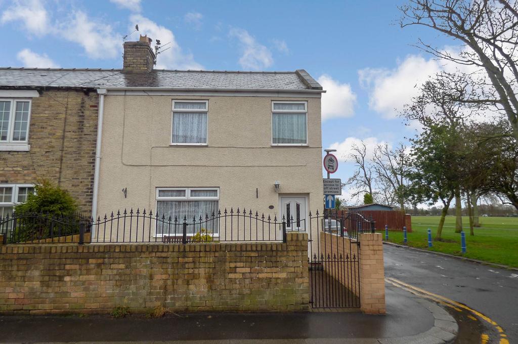 Wansbeck Road, Ashington, Northumberland, NE63 8JA 3 bed terraced house