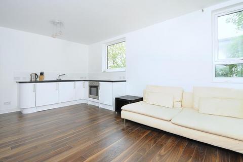 1 bedroom flat to rent, Victoria Villas,  Richmond,  TW9