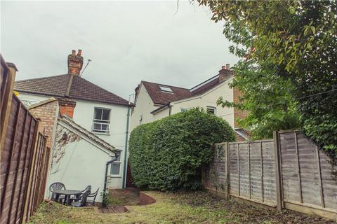 3 bedroom semi-detached house to rent, Ludlow Road, Guildford, Surrey, GU2