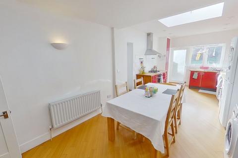 undefined, Denzil Road, Guildford, GU2 7NG