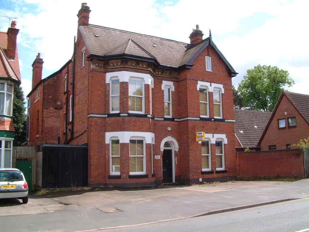 Yardley Wood Road, Moseley, Birmingham B13 Studio to rent £375 pcm (£