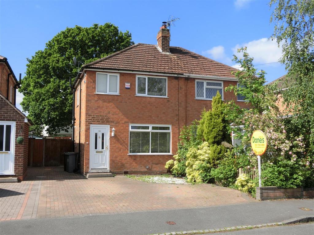 Chamberlain Crescent, Shirley, Solihull 3 bed semidetached house £