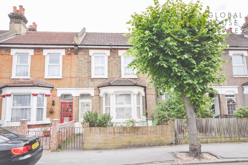 Davidson Road, Croydon, Greater London 3 bed house £1,599 pcm (£369 pw)