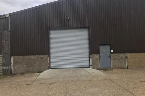 Industrial unit to rent - Saffron Walden