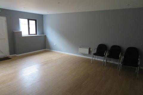 Office to rent, Saffron Walden