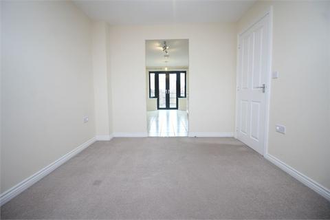 4 bedroom terraced house to rent, Countess Way, Broughton