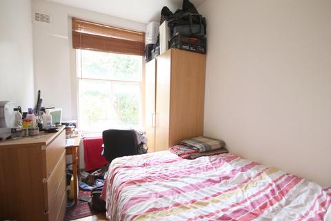 2 bedroom flat to rent, Hartham Road, Islington, N7