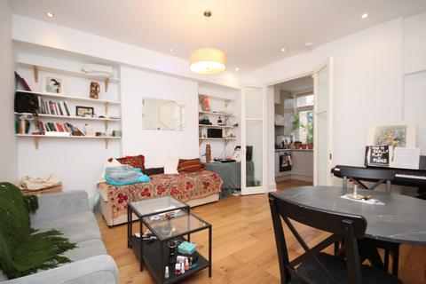 2 bedroom flat to rent, Hartham Road, Islington, N7