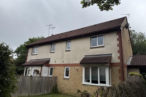 undefined, Stepney Close, Crawley