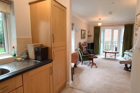 1 bedroom flat for sale, Goodwin Court, Church Hill Road, East Barnet EN4