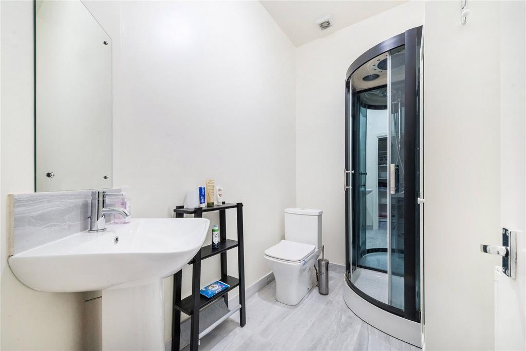Apartment in London - View 4