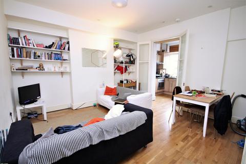 2 bedroom flat to rent, Hartham road, Holloway