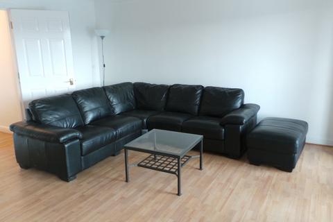 4 bedroom apartment to rent, South Ferry Quay