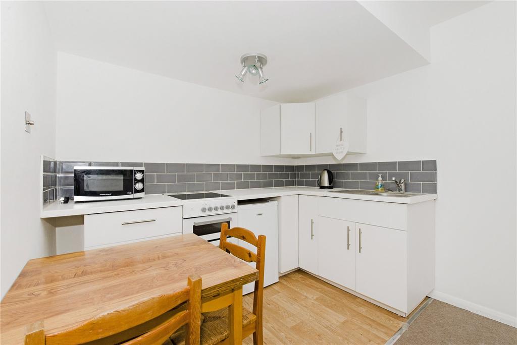 Reception/Kitchen