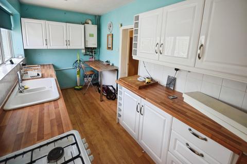 2 bedroom end of terrace house to rent, Bedale Place Blurton