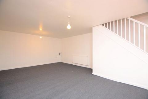 2 bedroom barn conversion to rent, Seven Hills Road, Iver