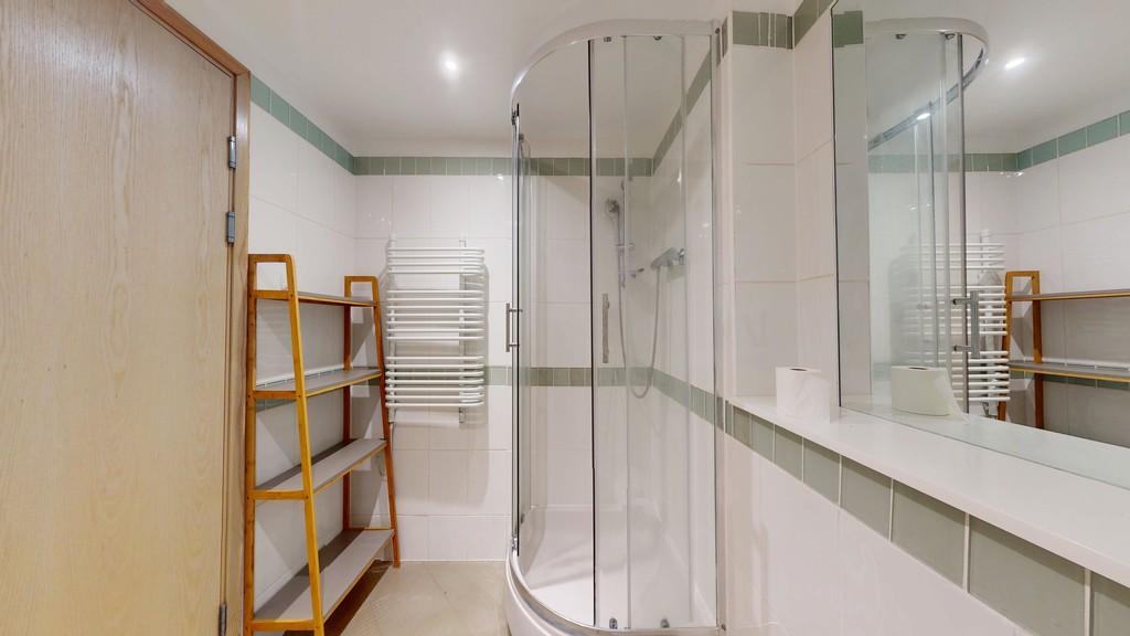 Bedroom 3 - En-Suite