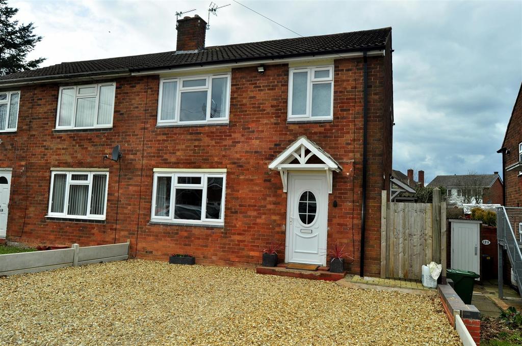 Waverley Crescent, Romsley, Halesowen 3 bed semidetached house £229,950