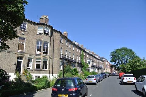 2 bedroom maisonette to rent, Bath Terrace, Tynemouth, NE30 4BL  *SEA VIEWS*