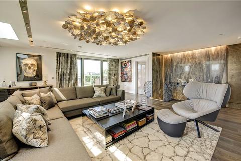 3 bedroom penthouse to rent, Pearson Square, Fitzrovia, London, W1T