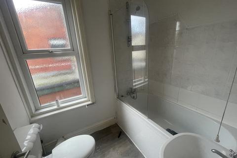 1 bedroom flat to rent, Church Street, Blackpool