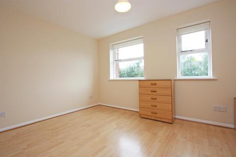 1 bedroom flat to rent, Molyneux Drive, Tooting Bec