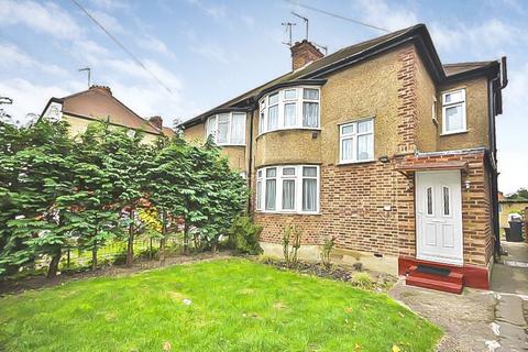 3a River Gardens, Feltham, TW14 0RE