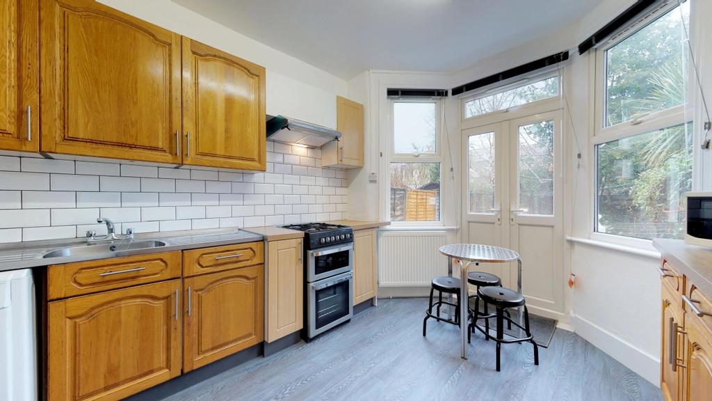 falkland-road-finsbury-park-5-bed-house-share-37-pppw