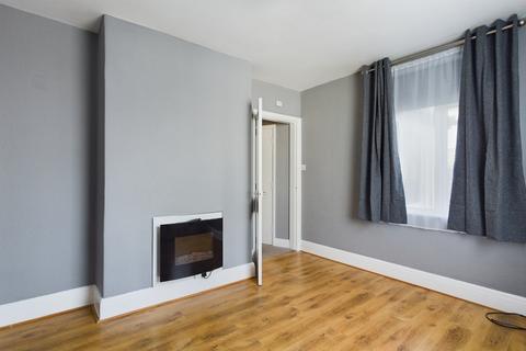 undefined, Flat 6, Helmside Court, Oxenholme, Kendal, Cumbria LA9 7JJ