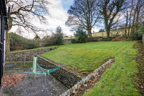 undefined, Flat 6, Helmside Court, Oxenholme, Kendal, Cumbria LA9 7JJ