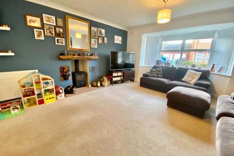 4 bedroom detached house for sale - Swift Way, Thurlby, Bourne