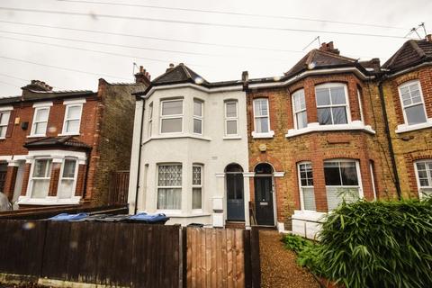 1 bedroom apartment to rent, Hamilton Road, London SW19
