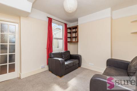 4 bedroom terraced house to rent, Windmill Street, Brighton