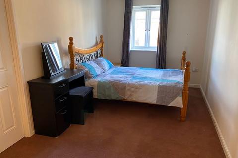 1 bedroom in a house share to rent, Hornbeam Close, Bristol