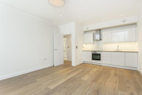 1 bedroom flat to rent, Lisle Street, Chinatown WC2