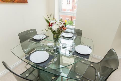 2 bedroom serviced apartment to rent - Walwin Place, Ansel Way, Warwick CV34