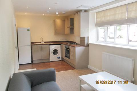 1 bedroom ground floor flat to rent, Queens Cout Apartments, Etruria Road, Basford, Stoke On Trent ST4