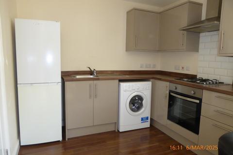 1 bedroom ground floor flat to rent, Queens Cout Apartments, Etruria Road, Basford, Stoke On Trent ST4