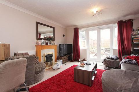 1 bedroom townhouse to rent - Royal Crescent, Exeter