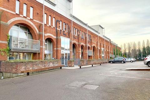 undefined, 23 Boiler house, Electric Wharf -£895pcm