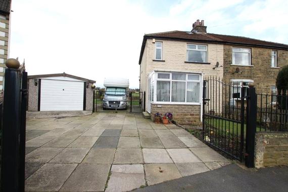 Ladyroyd Drive East Bierley Bradford Bd4 3 Bed Semi Detached