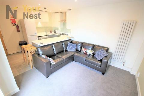 4 bedroom house share to rent, Apartment 6, Derwentwater Terrace, Headingley, LS6 3JL