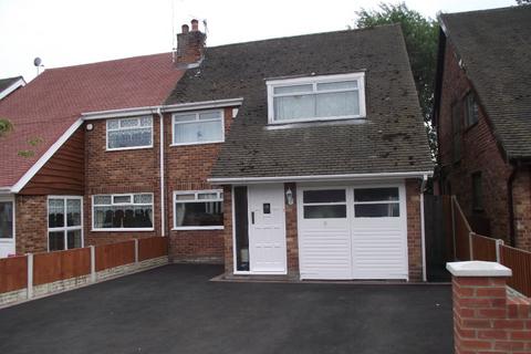 3 bedroom semi-detached house to rent, Oakland Drive, Wirral CH49