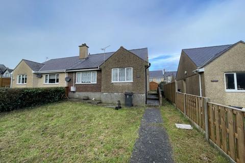 2 bedroom semi-detached bungalow to rent, Amlwch, Isle of Anglesey