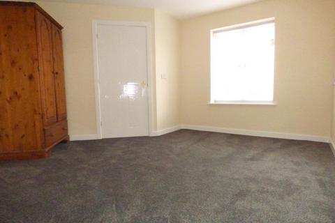 2 bedroom apartment to rent - Linden Road, Luton, LU4 9GH