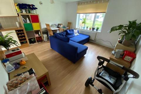 2 bedroom apartment to rent, York Close, Bristol
