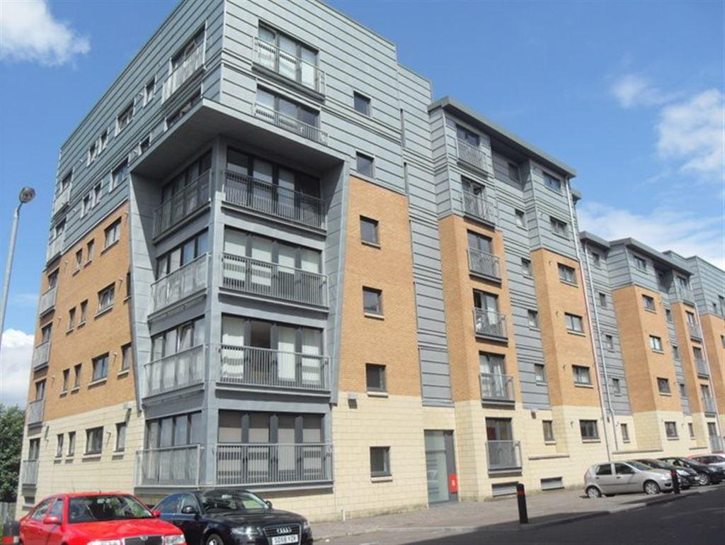 Barrland Street, Glasgow, G41 2 bed flat £675 pcm (£156 pw)