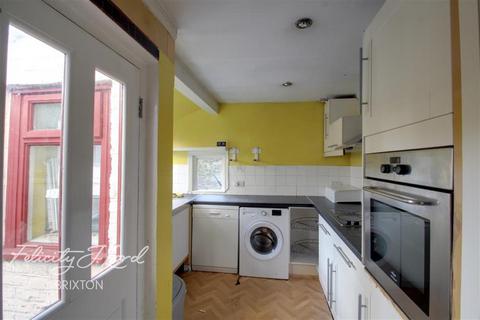 4 bedroom detached house to rent, Branksome Road, Brixton