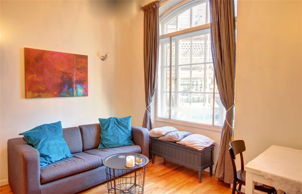 Apartment in Newcastle Upon Tyne - View 2