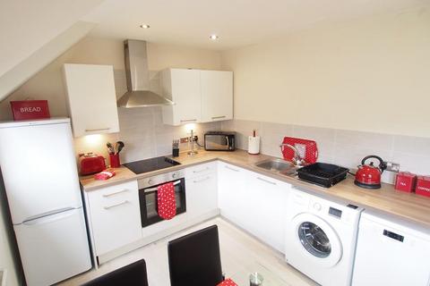 2 bedroom flat to rent, Flat  Kingswells Avenue, Kingswells, AB15